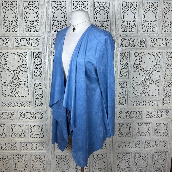 Soft Surroundings NWT Ultra Soft Blue Heaven Flowy Asymmetric Cardigan Sz Medium - Picture 5 of 8